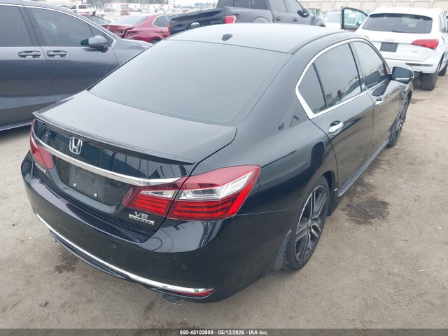 Продаж на аукціоні авто 2016 Honda Accord Touring, vin: 1HGCR3F90GA008020, номер лоту: 45103999