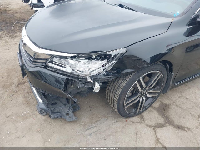 Продаж на аукціоні авто 2016 Honda Accord Touring, vin: 1HGCR3F90GA008020, номер лоту: 45103999