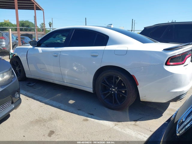 2C3CDXHG9HH505266 Dodge Charger Sxt Rwd