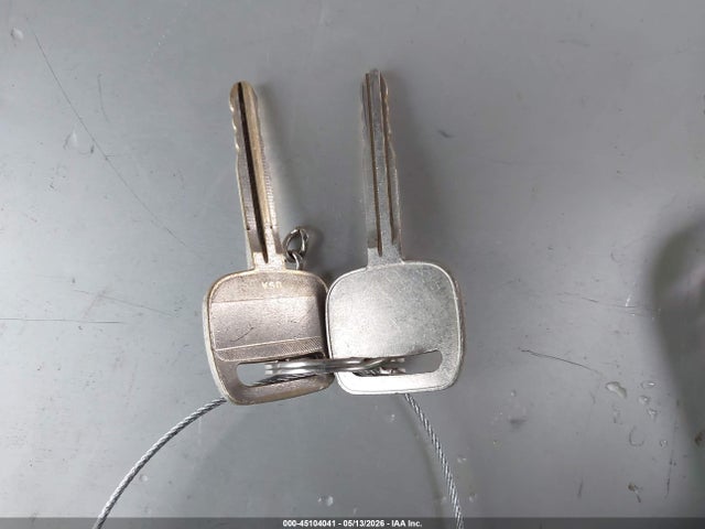 45104041 :رقم المزاد ، JS3TX92V344106920 vin ، 2004 Suzuki Xl-7 Ex/lx مزاد بيع