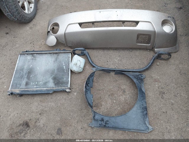 45104041 :رقم المزاد ، JS3TX92V344106920 vin ، 2004 Suzuki Xl-7 Ex/lx مزاد بيع