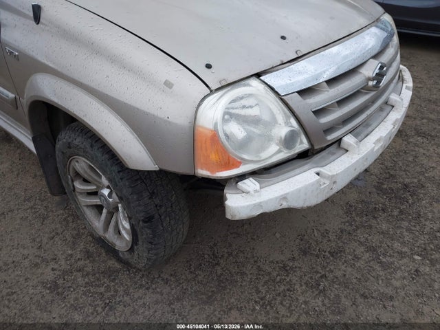 45104041 :رقم المزاد ، JS3TX92V344106920 vin ، 2004 Suzuki Xl-7 Ex/lx مزاد بيع
