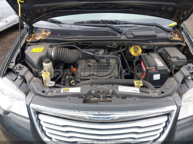 45104081 :رقم المزاد ، 2C4RC1CG1FR731483 vin ، 2015 Chrysler Town & Country Touring-l مزاد بيع