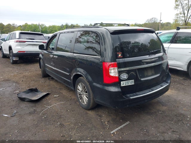 45104081 :رقم المزاد ، 2C4RC1CG1FR731483 vin ، 2015 Chrysler Town & Country Touring-l مزاد بيع