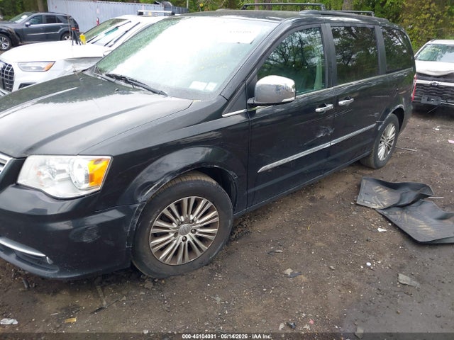 45104081 :رقم المزاد ، 2C4RC1CG1FR731483 vin ، 2015 Chrysler Town & Country Touring-l مزاد بيع