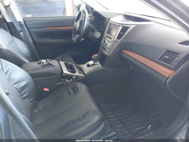 2014 Subaru Outback 3.6r Limited მანქანა იყიდება აუქციონზე, vin: 4S4BRDMC7E2299276, აუქციონის ნომერი: 45104084