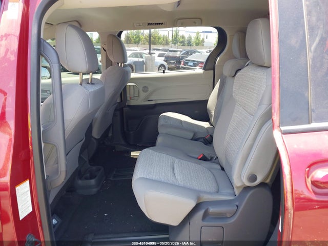 2021 Toyota Sienna Le მანქანა იყიდება აუქციონზე, vin: 5TDKRKEC0MS027781, აუქციონის ნომერი: 45104095