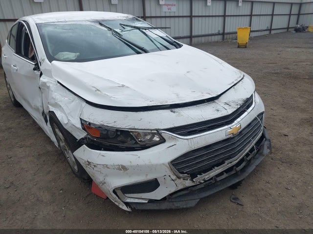 1G1ZC5ST9JF104576 Chevrolet Malibu 1fl