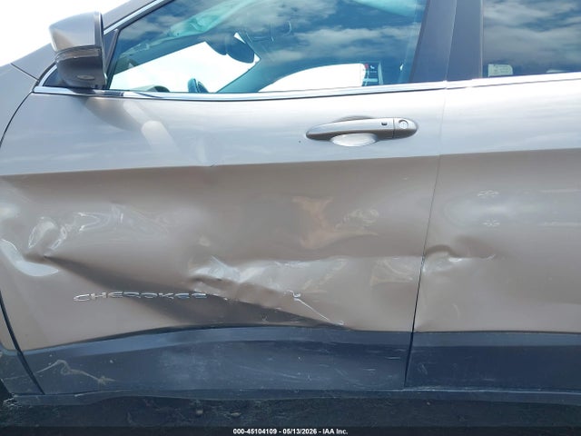 45104109 :رقم المزاد ، 1C4PJMDX6LD523823 vin ، 2020 Jeep Cherokee Limited 4x4 مزاد بيع