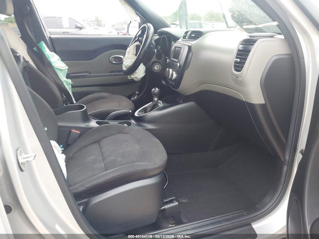 Продажа на аукционе авто 2018 Kia Soul, vin: KNDJN2A24J7613796, номер лота: 45104119