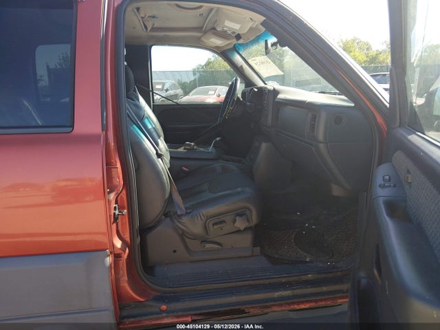 Продажа на аукционе авто 2002 Chevrolet Avalanche 2500, vin: 3GNGK23G12G168801, номер лота: 45104129