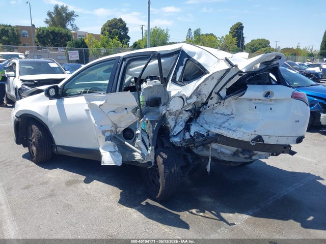 JTMZFREV0JJ729156 Toyota RAV4 LE