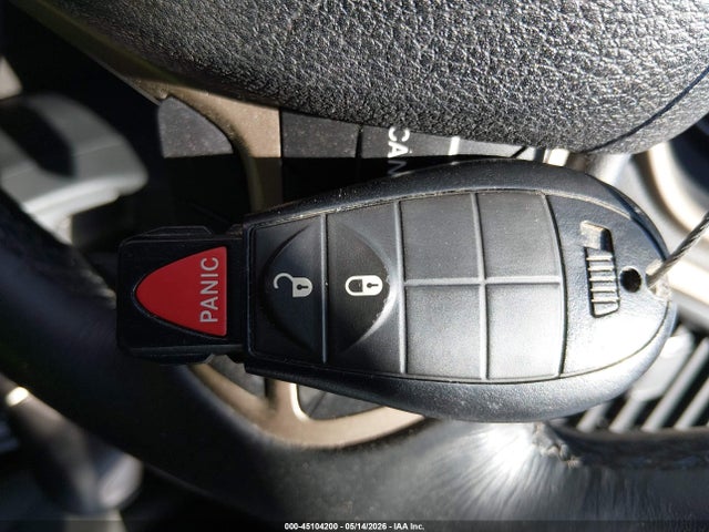 45104200 :رقم المزاد ، 1C4PJLCS2FW671668 vin ، 2015 Jeep Cherokee Latitude مزاد بيع