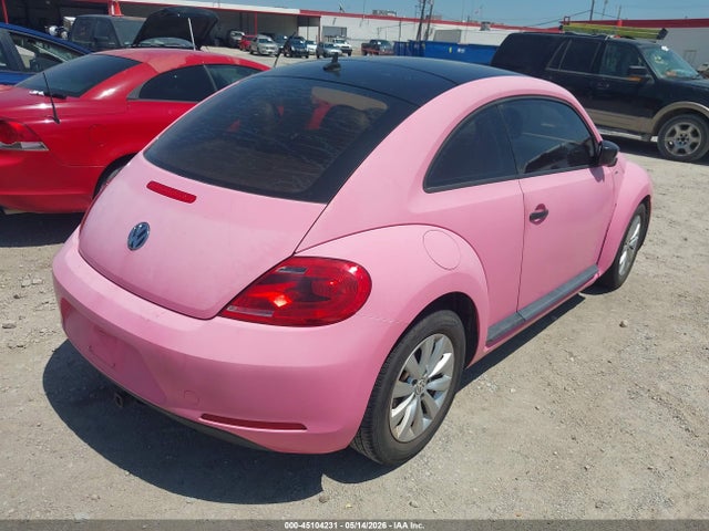 3VWF17AT4GM612442 Volkswagen Beetle 1.8t Wolfsburg Edition