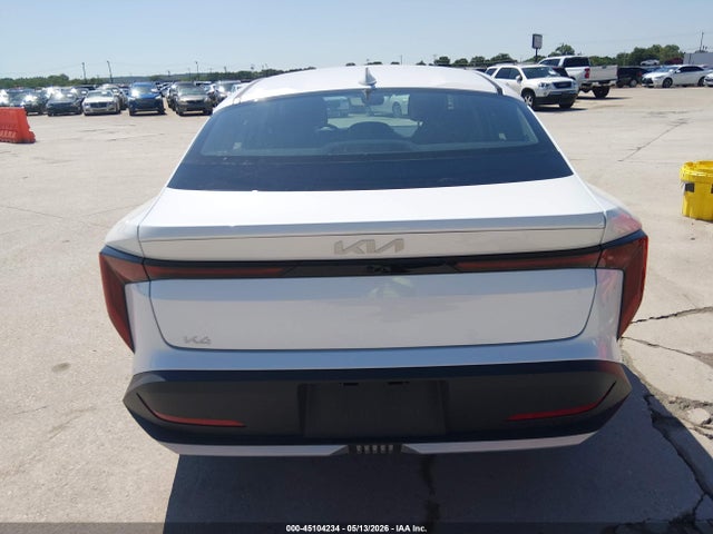 2026 Kia K4 Lxs მანქანა იყიდება აუქციონზე, vin: 3KPFT4DE2TE289862, აუქციონის ნომერი: 45104234