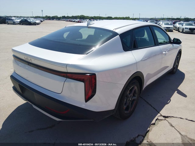 2026 Kia K4 Lxs მანქანა იყიდება აუქციონზე, vin: 3KPFT4DE2TE289862, აუქციონის ნომერი: 45104234