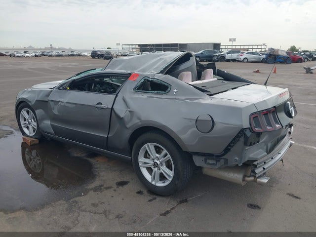 Ford Mustang V6 2014 1ZVBP8AM8E5291584 Image 3