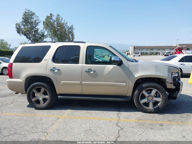 2008 Chevrolet Tahoe Ltz მანქანა იყიდება აუქციონზე, vin: 1GNFK13068R160100, აუქციონის ნომერი: 45104290
