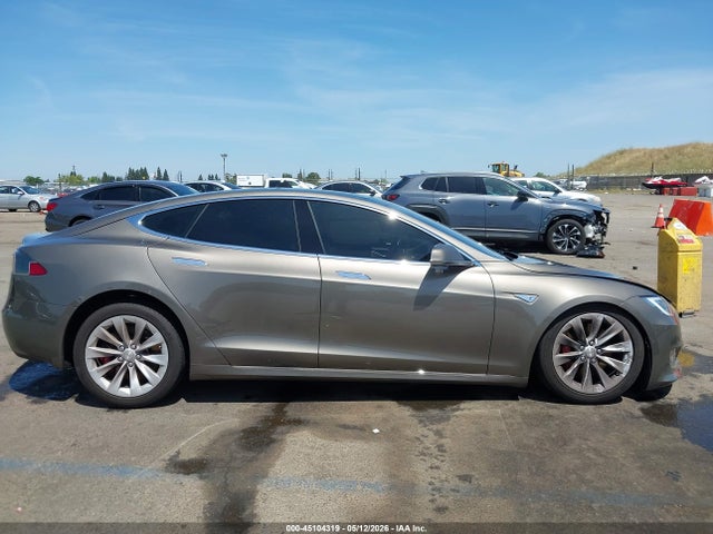 Tesla Model S 90d/p100d/p85d/p90d 2016 5YJSA1E40GF152931 Image 13