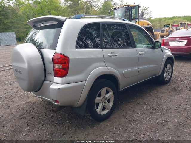 45104368 :رقم المزاد ، JTEHD20V756043961 vin ، 2005 Toyota Rav4 مزاد بيع
