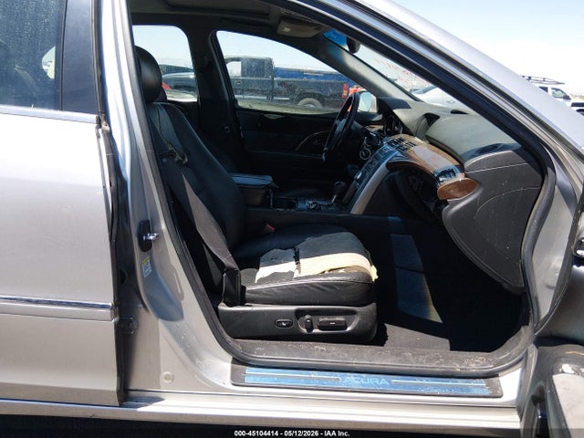 Продажа на аукционе авто 2005 Acura Rl 3.5, vin: JH4KB165X5C006050, номер лота: 45104414