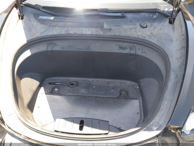 Tesla Model 3 Long Range/mid Range 2018 5YJ3E1EAXJF056519 Image 10