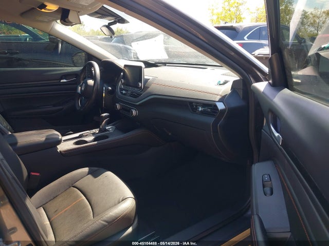 Продаж на аукціоні авто 2022 Nissan Altima Sr Fwd, vin: 1N4BL4CV1NN379332, номер лоту: 45104488