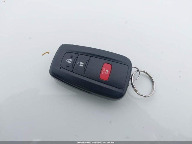 Toyota Prius Three Touring 2016 JTDKARFU8G3522629 Image 11