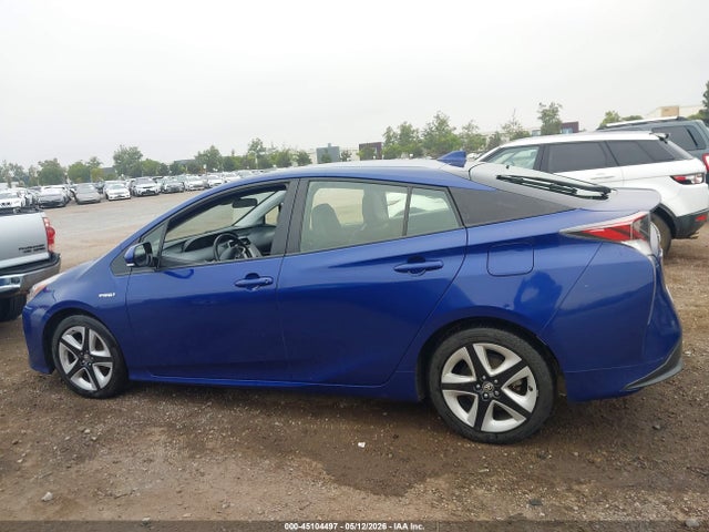 Toyota Prius Three Touring 2016 JTDKARFU8G3522629 Image 14