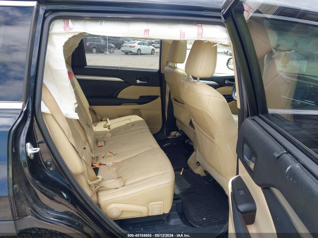 5TDKKRFH6FS052355 Toyota Highlander Xle V6