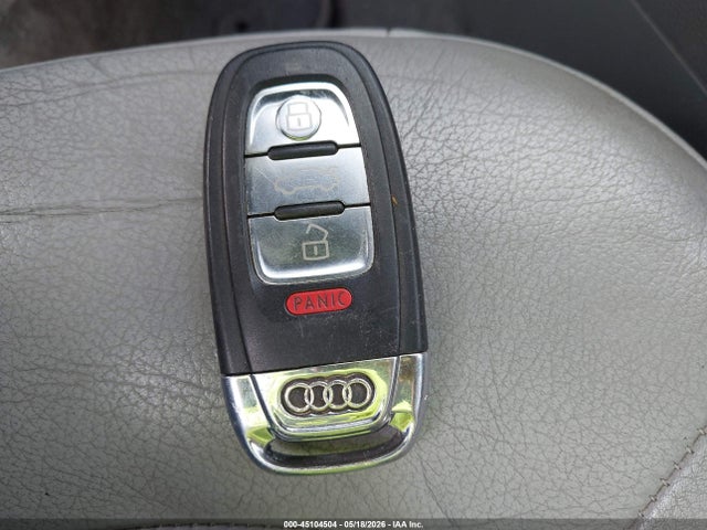 2015 Audi A4 2.0t Premium მანქანა იყიდება აუქციონზე, vin: WAUBFAFL3FN013879, აუქციონის ნომერი: 45104504
