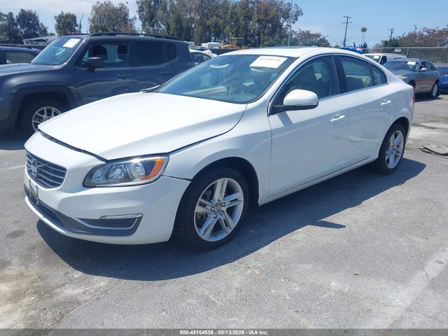 Volvo S60 T5 2014 YV1612FS0E2278110 Image 2