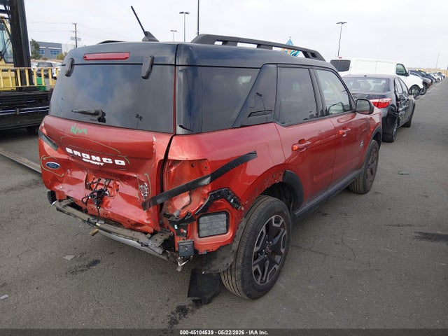 Ford Bronco Sport Outer Banks 2022 3FMCR9C60NRD39609 Image 4
