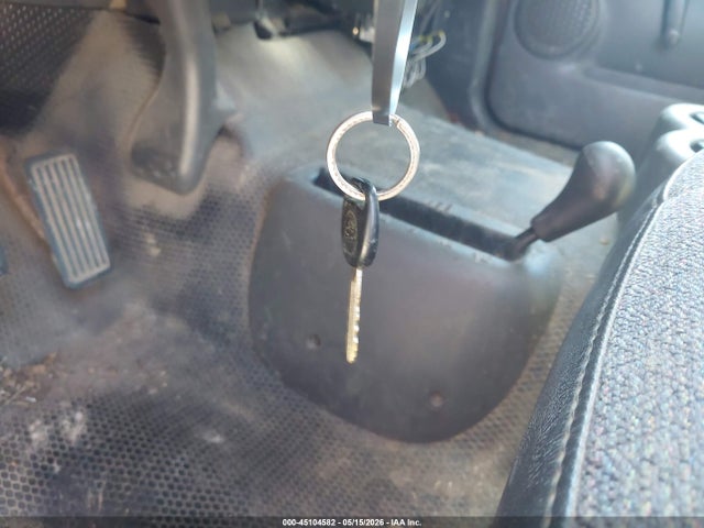 Продажа на аукционе авто 2005 Chevrolet Silverado 1500 Work Truck, vin: 1GCEK19Z55Z226271, номер лота: 45104582