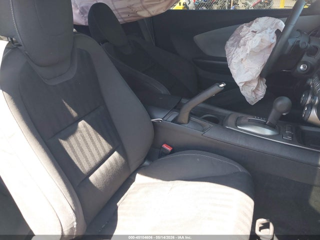 45104606 :رقم المزاد ، 2G1FB1E30F9226544 vin ، 2015 Chevrolet Camaro 2ls مزاد بيع