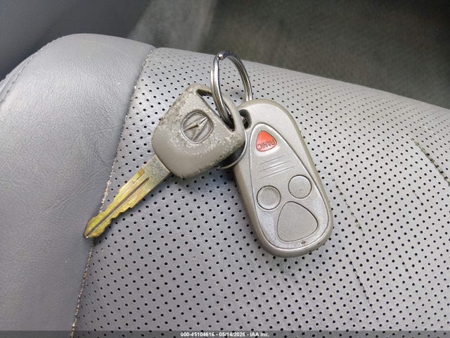 45104616 :رقم المزاد ، 19UUA65506A047586 vin ، 2006 Acura Tl مزاد بيع