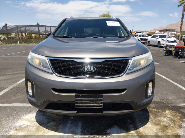 45104638 :رقم المزاد ، 5XYKTDA68FG560331 vin ، 2015 Kia Sorento Lx مزاد بيع