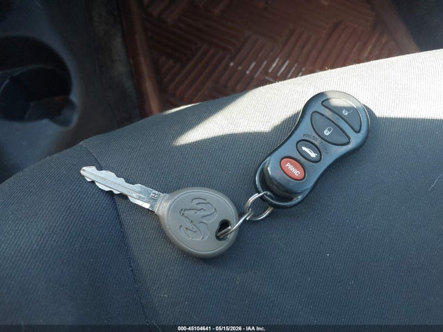 Продажа на аукционе авто 2005 Dodge Neon Sxt, vin: 1B3ES56C05D184128, номер лота: 45104641
