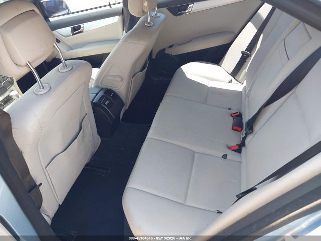 Продажа на аукционе авто 2011 Mercedes-benz C 300 Sport, vin: WDDGF5EB6BR153099, номер лота: 45104646