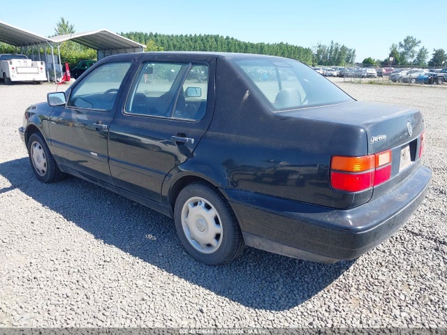 Продажа на аукционе авто 1997 Volkswagen Jetta Gl, vin: 3VWRA81H7VM012722, номер лота: 45104648