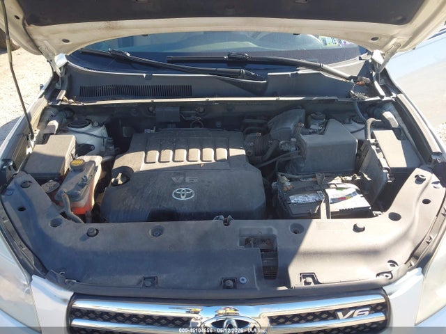 45104656 :رقم المزاد ، JTMBK31V785052836 vin ، 2008 Toyota Rav4 Limited V6 مزاد بيع