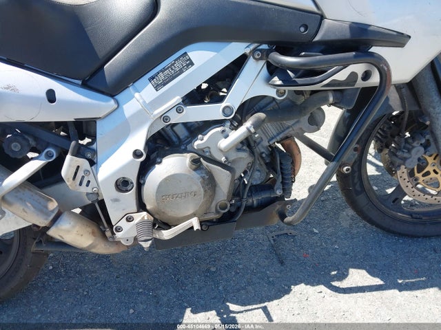 2003 Suzuki Dl1000 მანქანა იყიდება აუქციონზე, vin: JS1VT53A232100540, აუქციონის ნომერი: 45104669