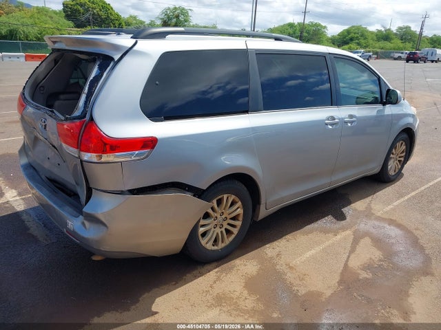 Aukcja sprzedaży 2014 Toyota Sienna Xle V6 7 Passenger Auto Access Seat/xle V6 8 Passenger, vin: 5TDYK3DC1ES474028, numer aukcji: 45104705