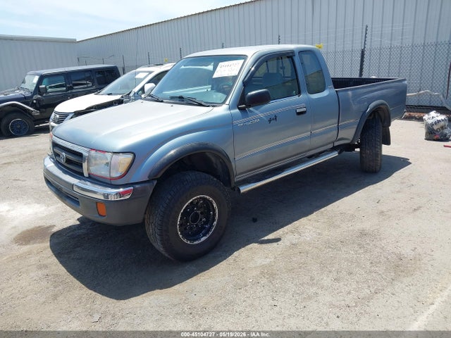 1998 Toyota Tacoma მანქანა იყიდება აუქციონზე, vin: 4TAWM72N8WZ099490, აუქციონის ნომერი: 45104727