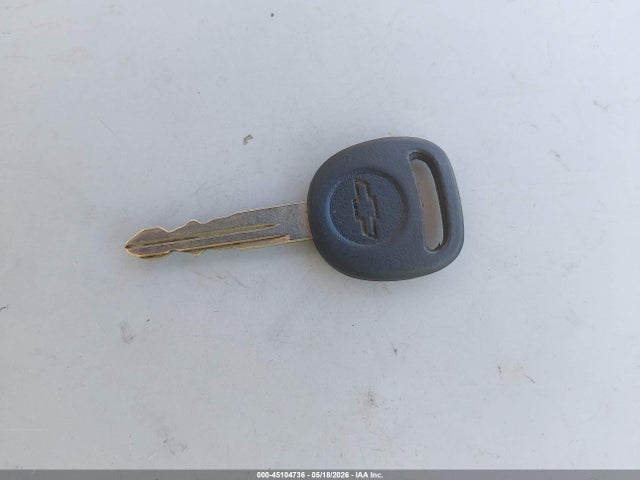 Aukcja sprzedaży 2000 Chevrolet Blazer Lt, vin: 1GNDT13W8Y2150069, numer aukcji: 45104736