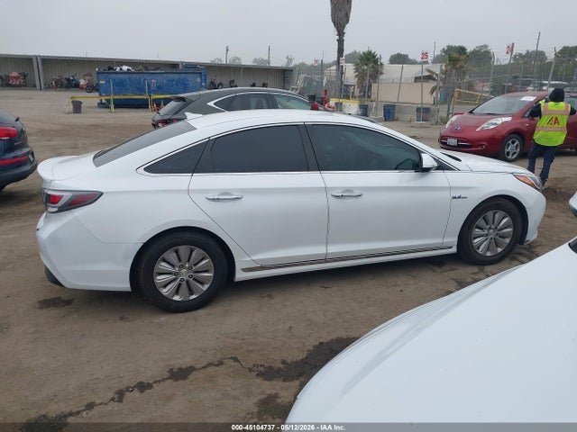45104737 :رقم المزاد ، KMHE24L16HA059230 vin ، 2017 Hyundai Sonata Hybrid Se مزاد بيع