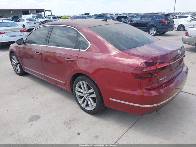 1VWGT7A39HC050765 Volkswagen Passat 1.8t Se