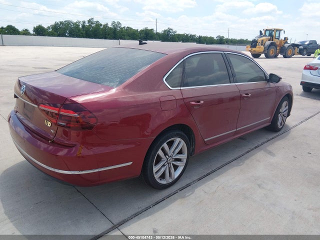 1VWGT7A39HC050765 Volkswagen Passat 1.8t Se