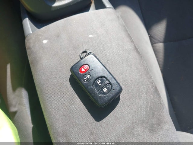 Продаж на аукціоні авто 2011 Toyota Prius Three, vin: JTDKN3DU4B0293932, номер лоту: 45104744