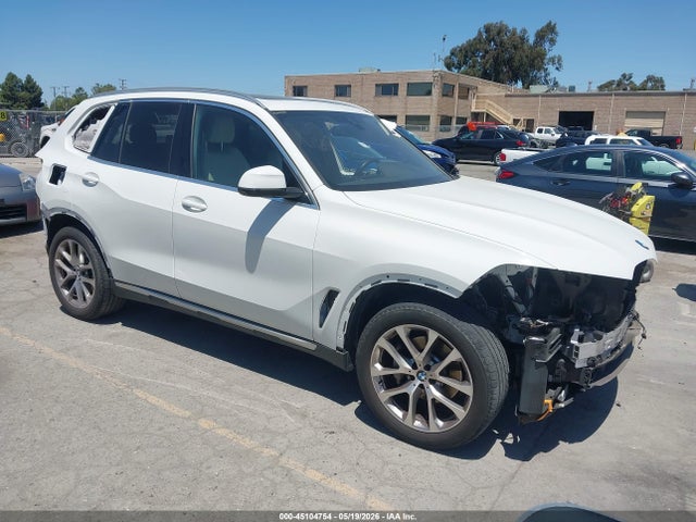 45104754 :رقم المزاد ، 5UXCR6C02N9N09817 vin ، 2022 Bmw X5 Xdrive40i مزاد بيع